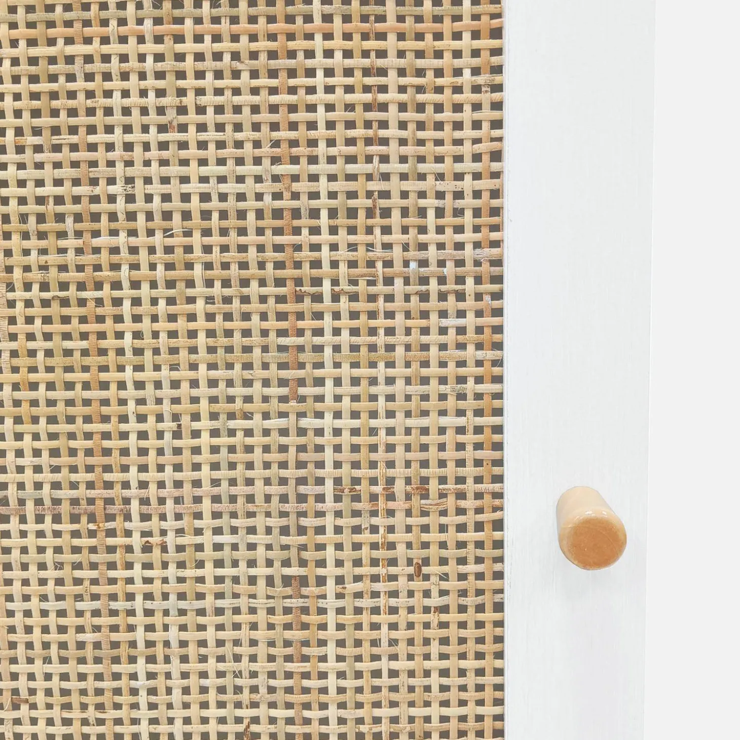 Bathroom storage column