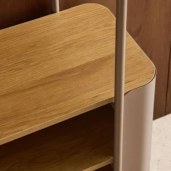 Bookshelf with curved metal and wood decor, 6 levels