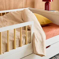 Child bed 90 x 190 cm natural pine slatted base included