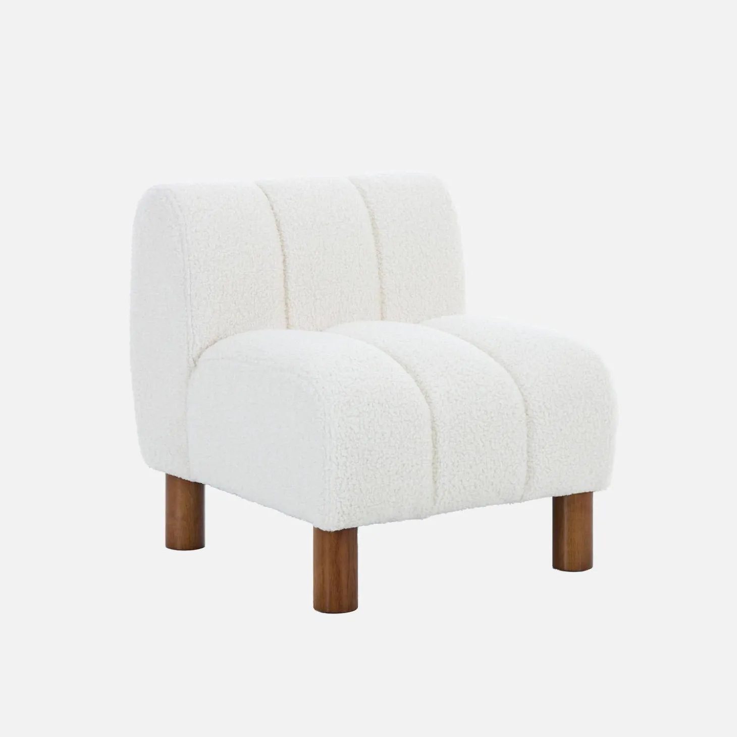 Children's armchair with rounded legs in rubberwood and boucle fabric