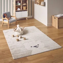 Children's cream rug, little teddy bear print