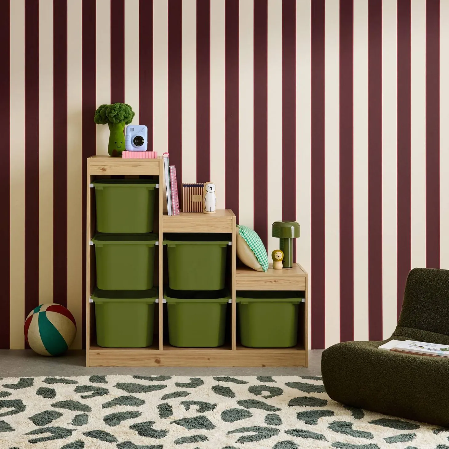 Children's storage unit staircase 6 storage bins