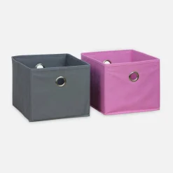Children's storage unit with 4 baskets