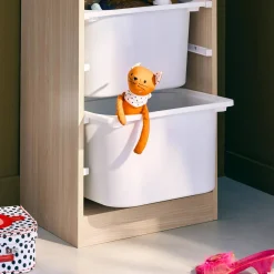Children's storage unit with 4 storage bins