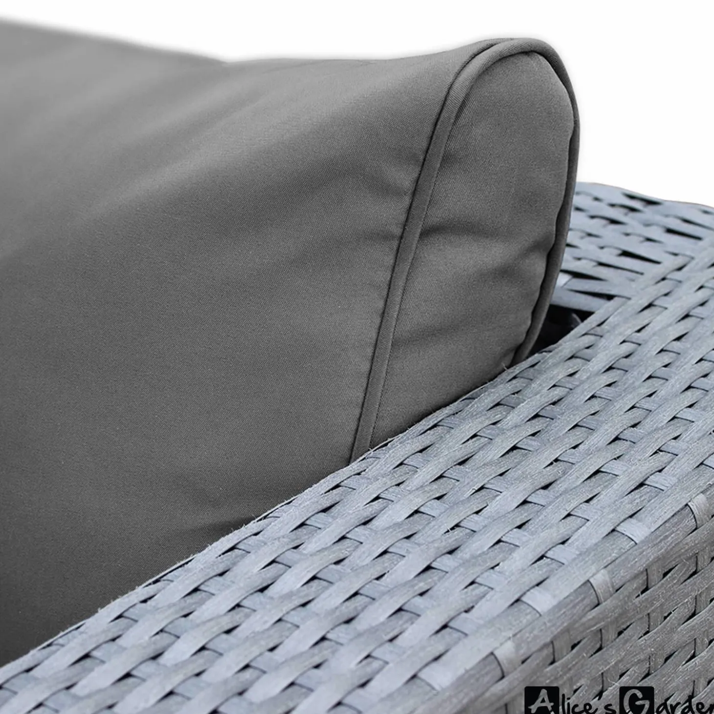 Complete set of cushion covers