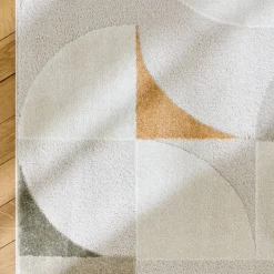 Cream retro rug