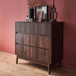 3-drawer chest with grooved wooden detail