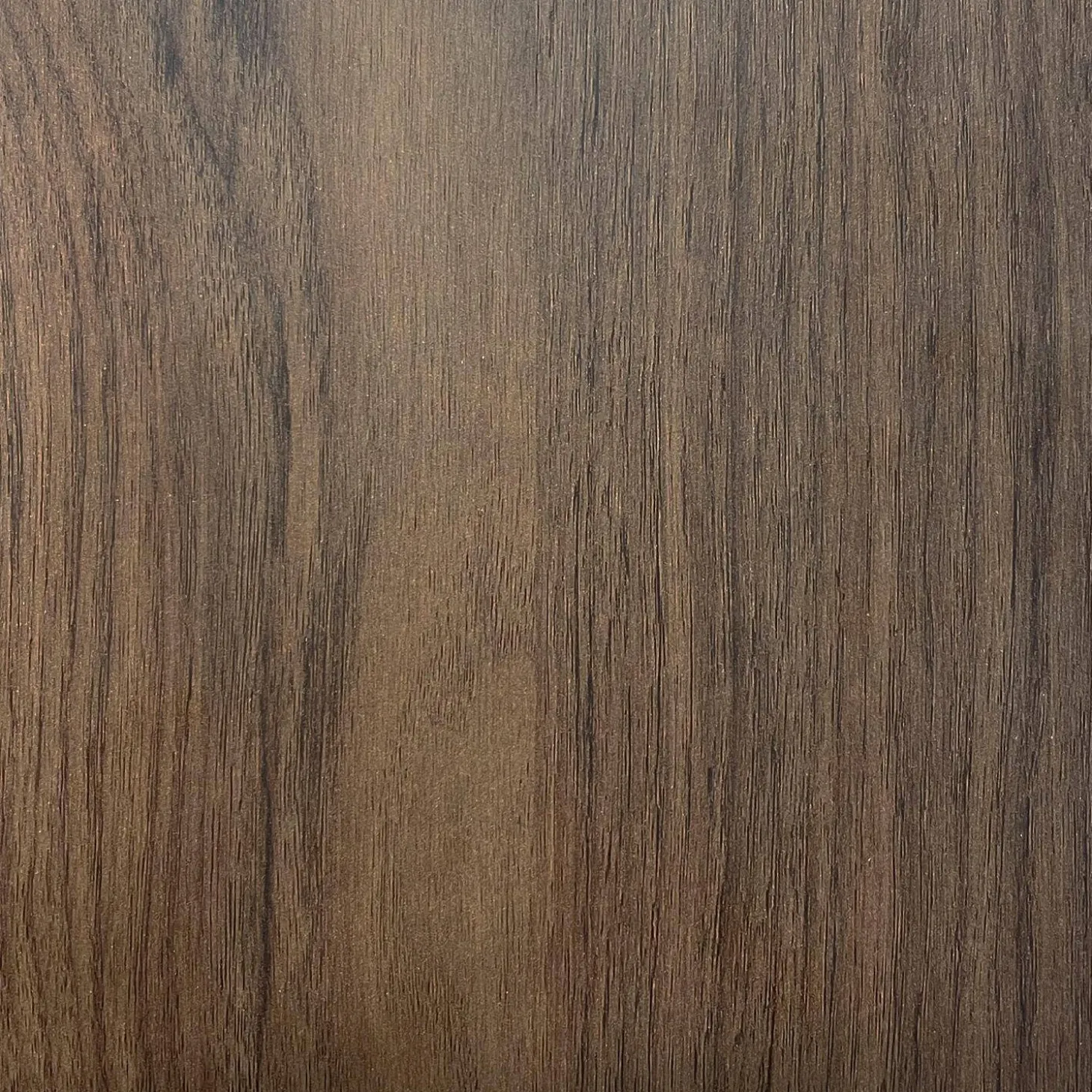 4-drawer wood effect dresser