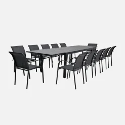 Extendable aluminium garden table for 10-12 people