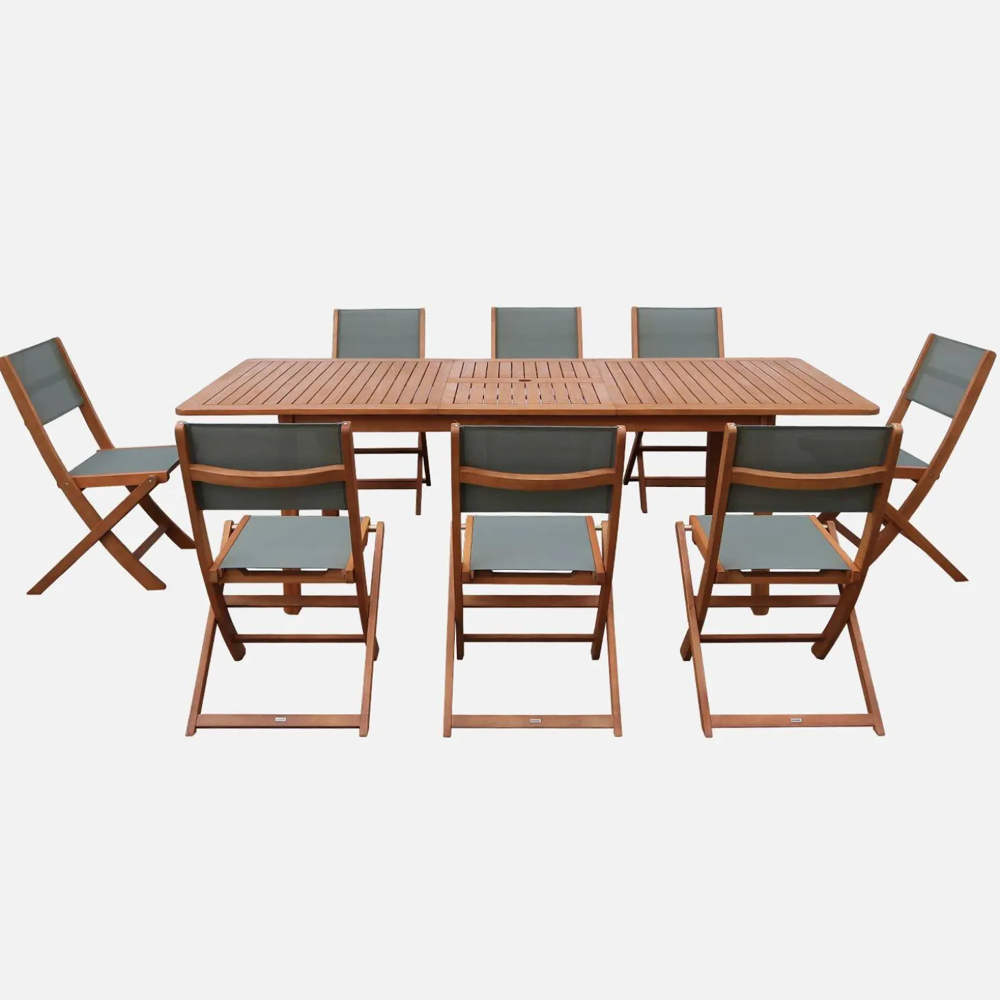 Extendable eucalyptus wood garden table + 8 chairs