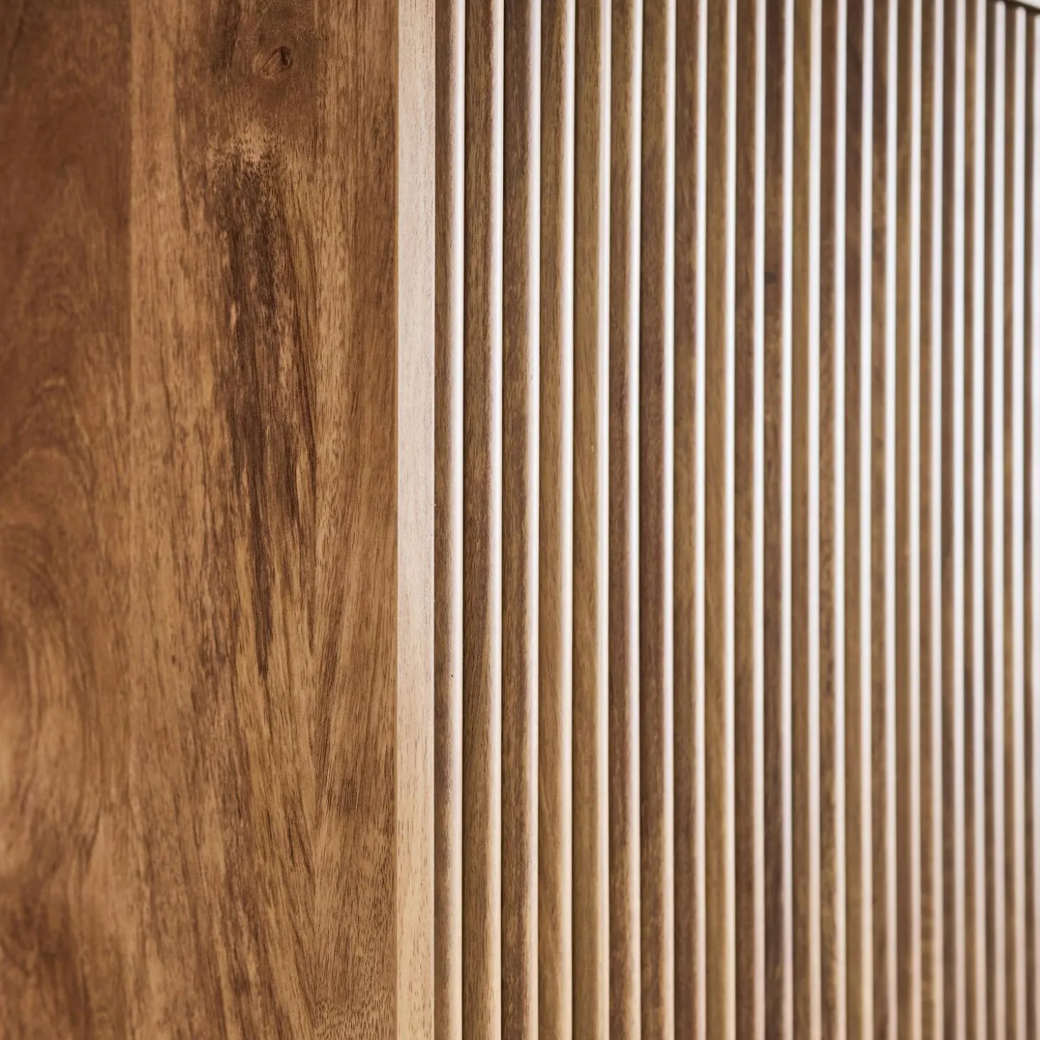 Grooved mango wood effect wardrobe closet with 2 doors