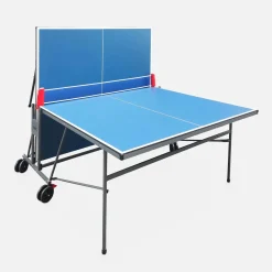 Indoor ping pong table with 2 rackets and 3 balls