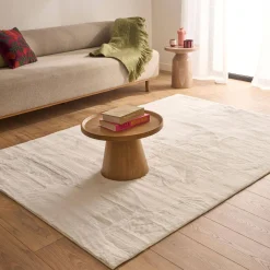 Indoor rug plain white