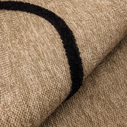 Indoor rug with a jute effect, black in relief graphic pattern.