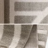 Indoor rug with graphic pattern taupe