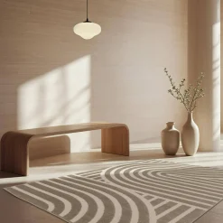Indoor rug with graphic pattern taupe