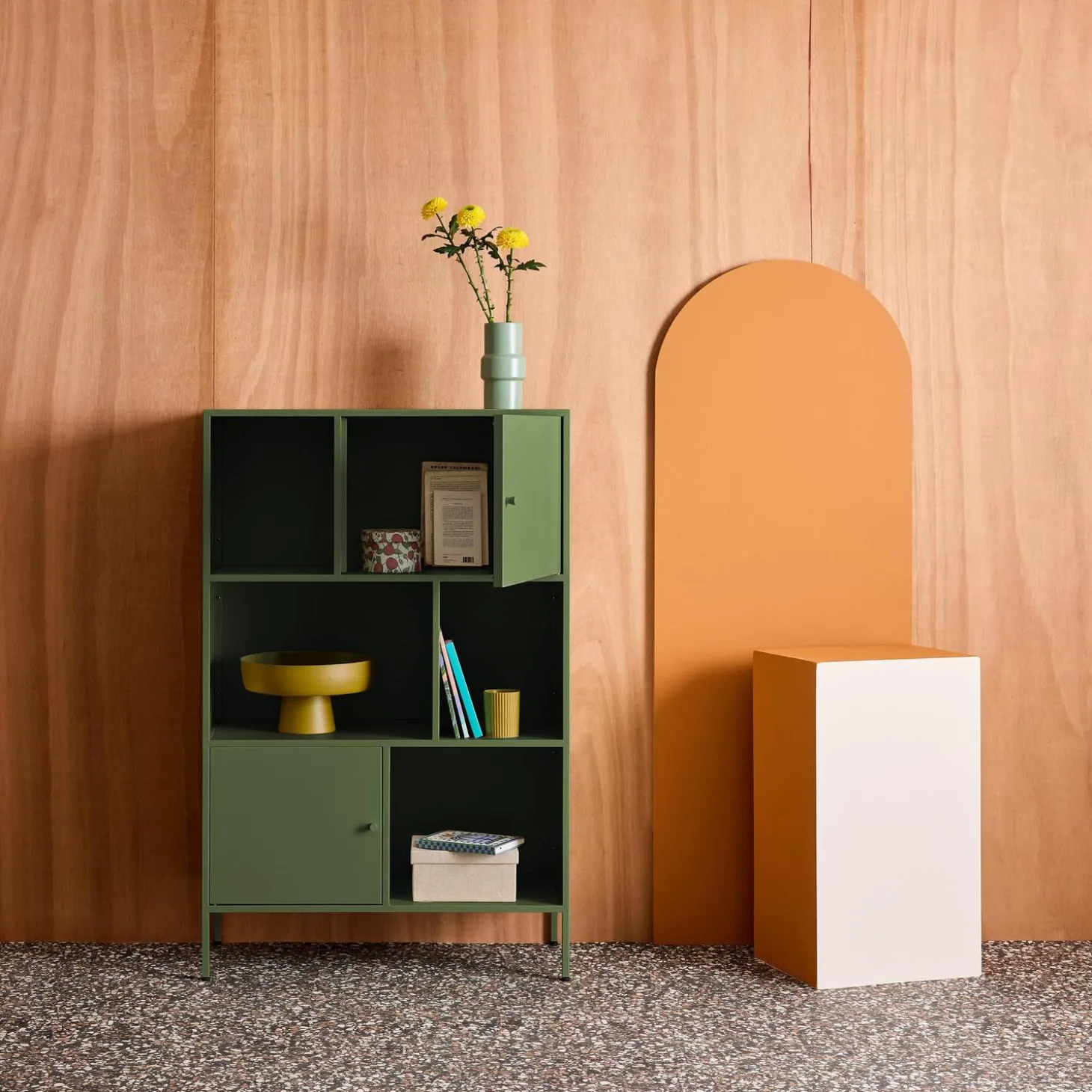 Industrial metal storage cabinet with 6 compartments