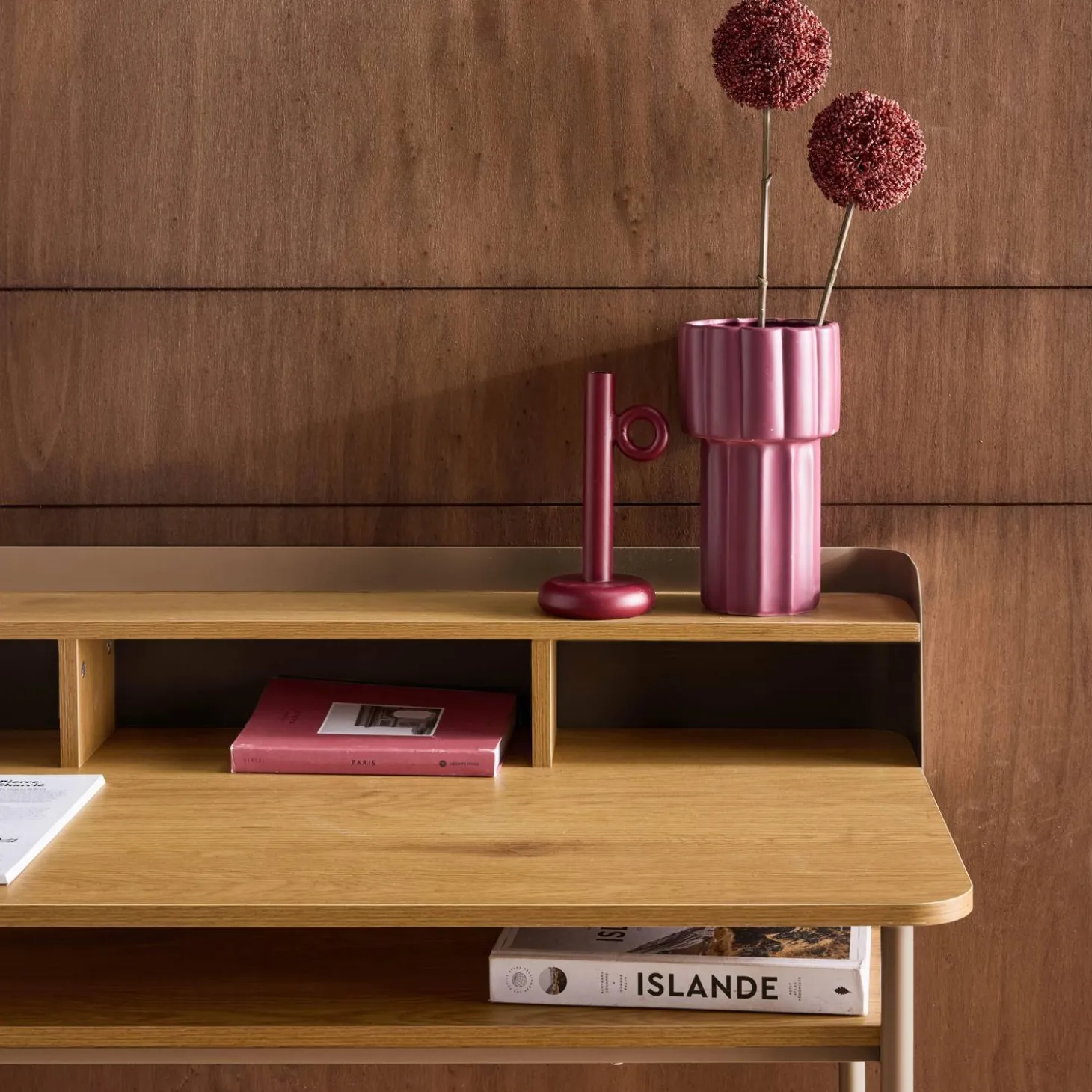 Metal desk with wood decor 3 niches