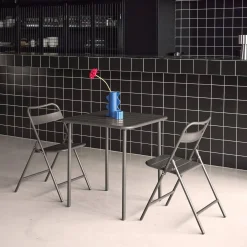 Metal garden table + 2 chairs