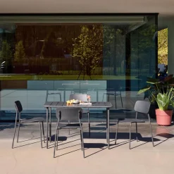 Metal garden table + 4 chairs