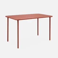 Metal garden table for 4 people