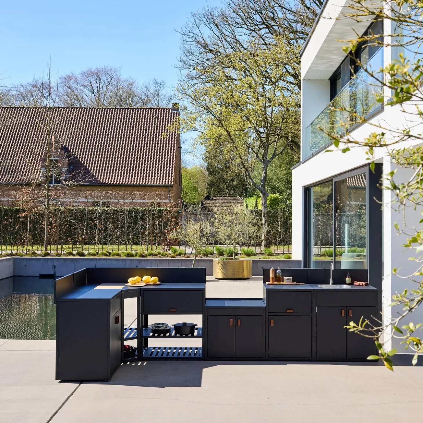 Outdoor kitchen 6 steel modules