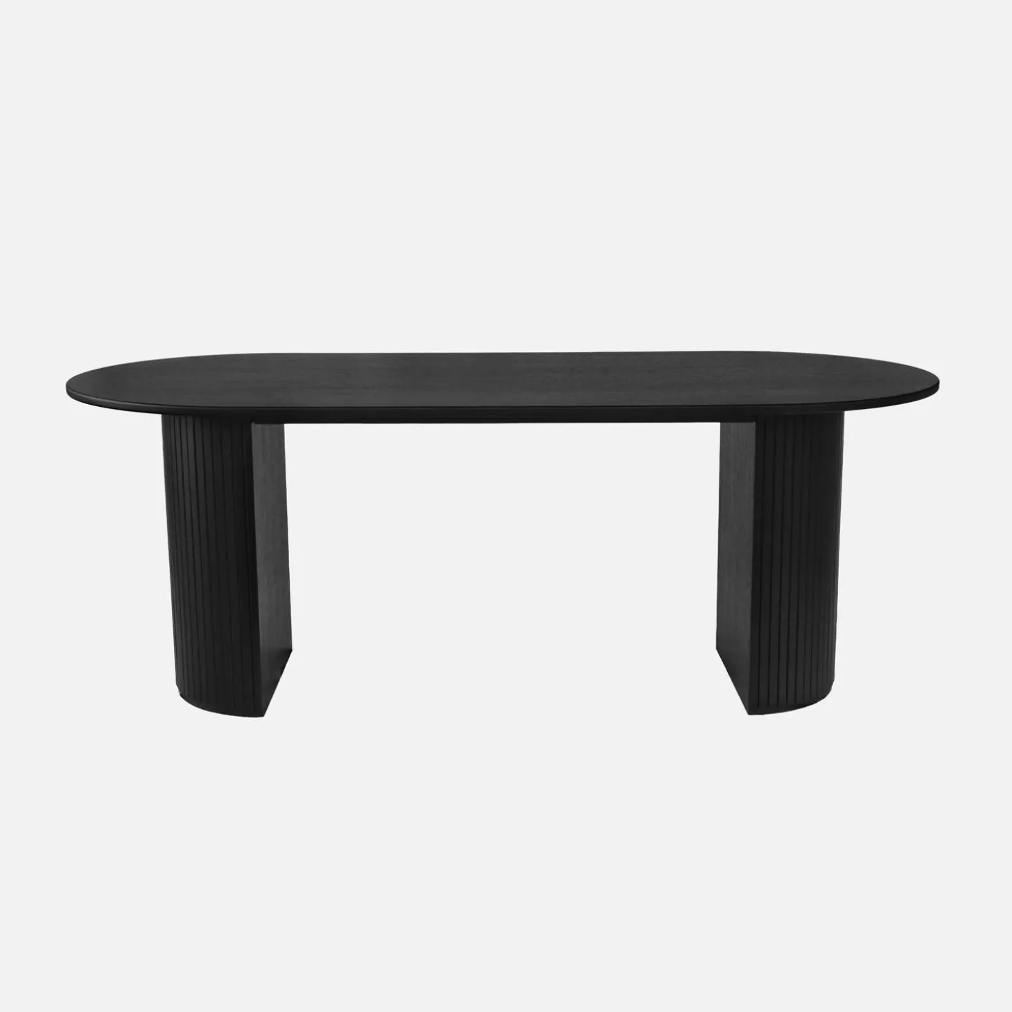 Oval dining table 200cm in rubberwood and oak veneer, seats 6-8