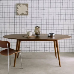Oval dining table rubber wood and oak veneer 6 places