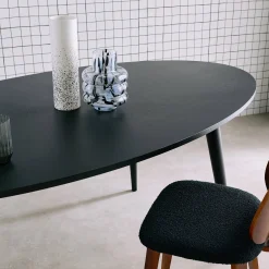 Oval dining table rubber wood and oak veneer 6 places