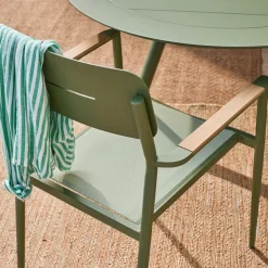 Oval extendable aluminum garden table 220/280 cm seats 10