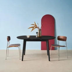 Oval extendable dining table rubberwood and oak veneer 4-6 seats
