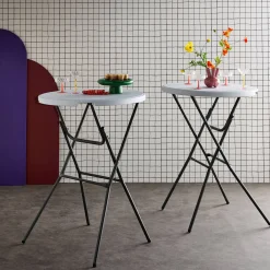 Pair of foldable high tables