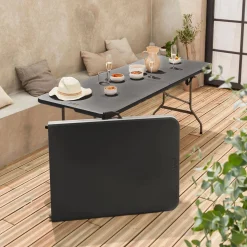 Pair of foldable plastic reception tables
