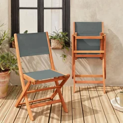 Pair of foldable wooden garden chairs