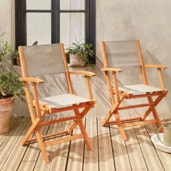 Pair of foldable wooden garden chairs