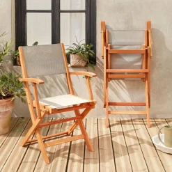 Pair of foldable wooden garden chairs