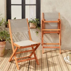 Pair of foldable wooden garden chairs