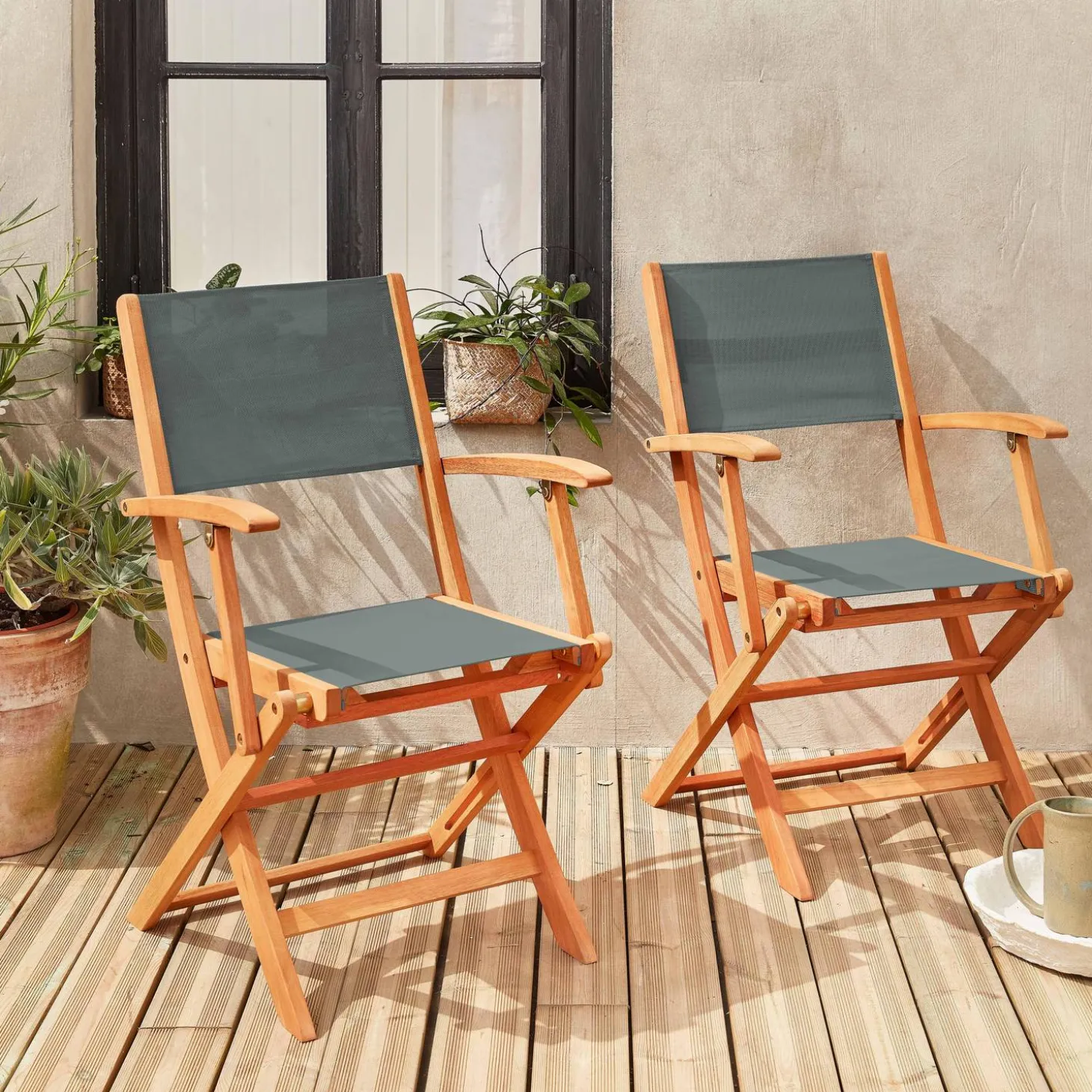 Pair of foldable wooden garden chairs