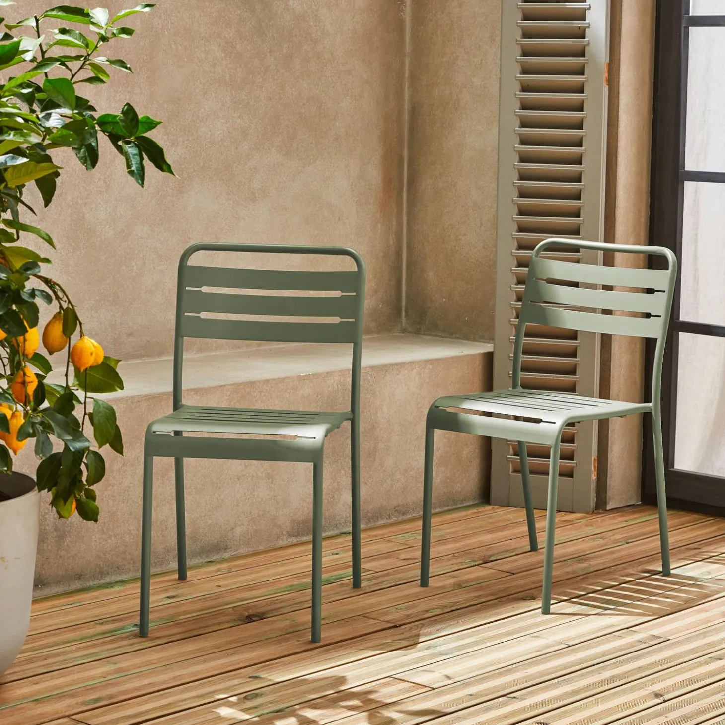 Pair of steel and stackable garden chairs