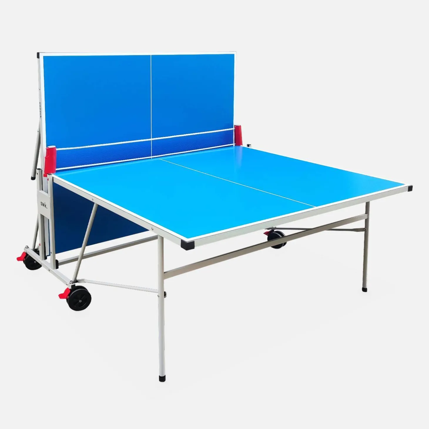 Premium outdoor table tennis table with 2 bats and 3 balls