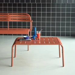 Rectangular steel garden coffee table