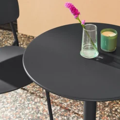 Round steel bistro garden table + 2 chairs