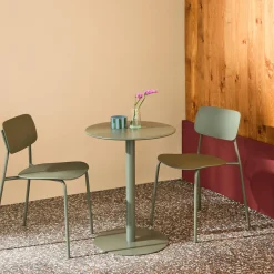 Round steel bistro garden table + 2 chairs