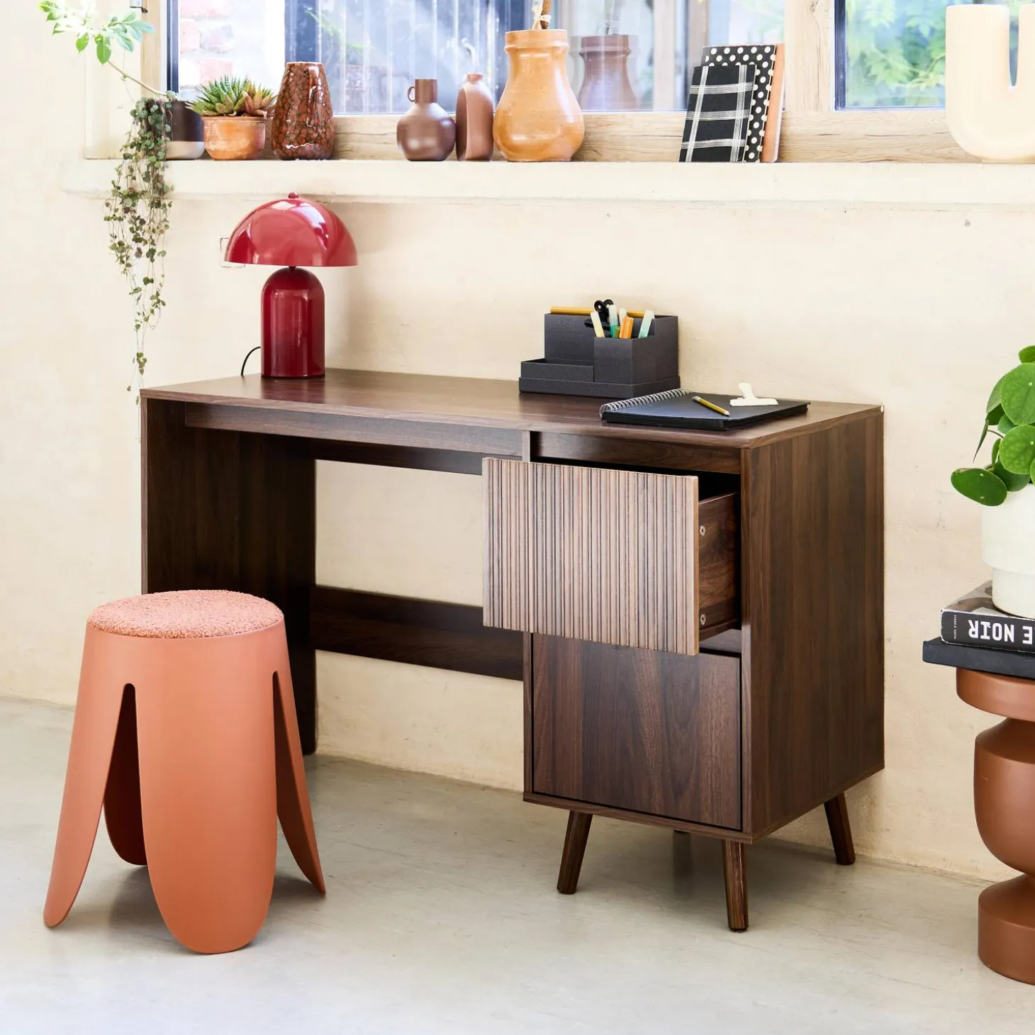 Scandinavian desk wood decor 2 drawers