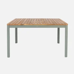 6-seater acacia garden table with rounded corners