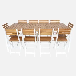 10-seater acacia garden table with rounded corners