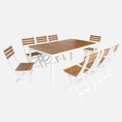 8-seater acacia wooden garden table with rounded corners