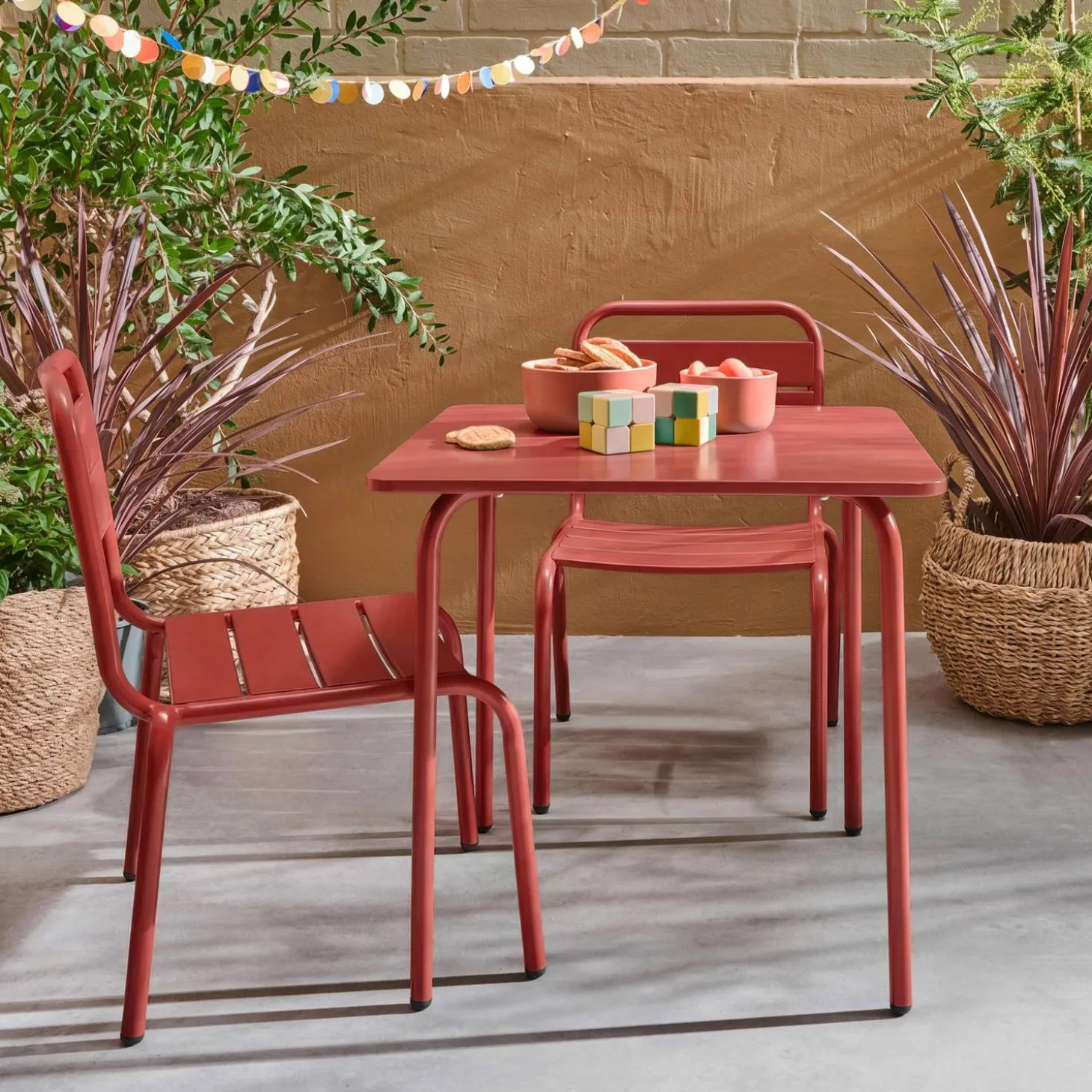 2-seater children's table and chair set