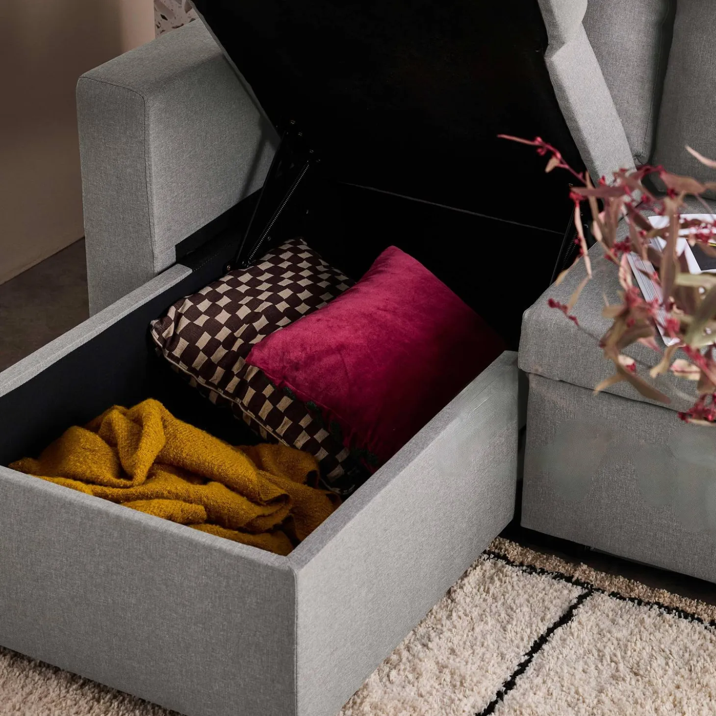 3-seater compact reversible corner sofa bed