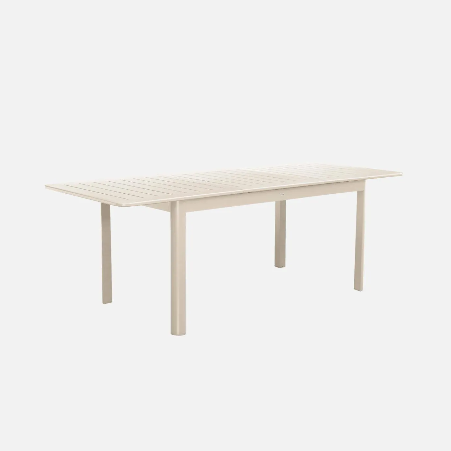 6-seater extendable aluminium garden table
